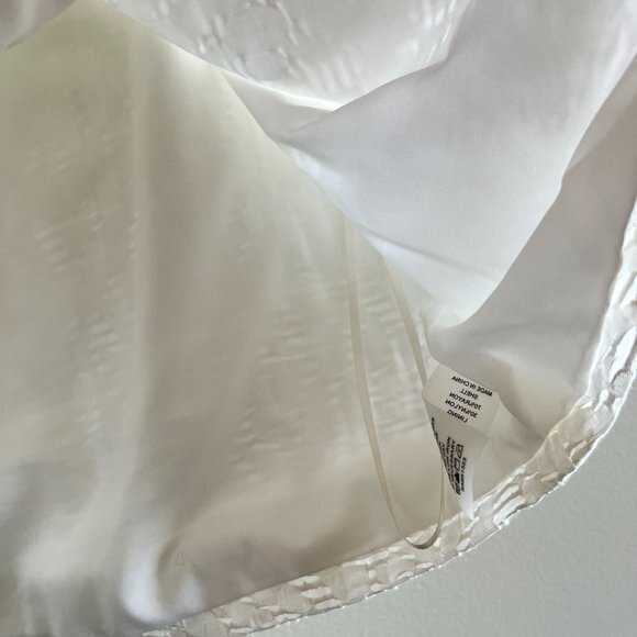 Vince Camuto White Rayon Eyelet Tank Top Blouse Size L Lined Keyhole Back - Picture 3 of 5